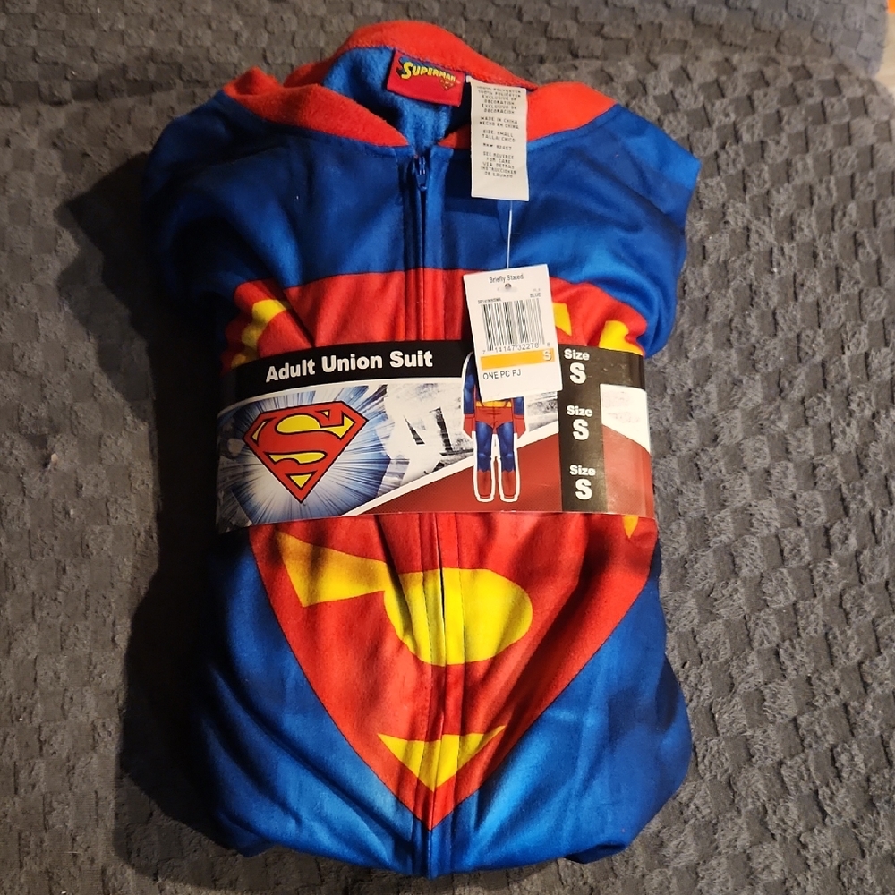 NWT Adult Superman Union Suit Size S‎